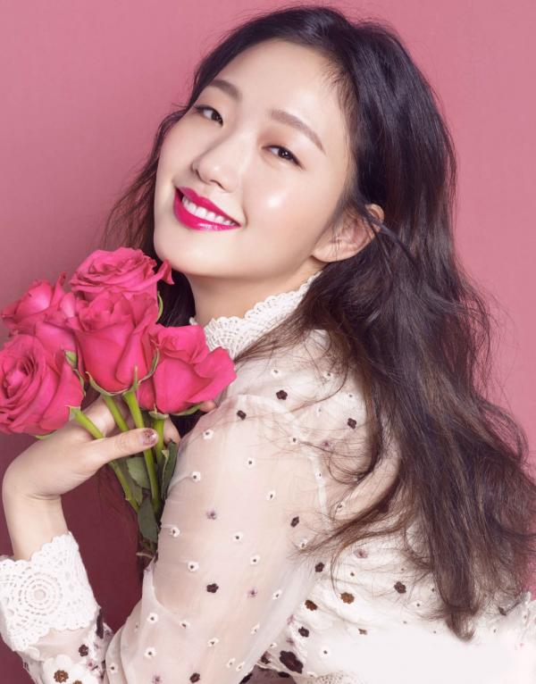 1481506570966715.jpg 김고은_화보_릴리로즈.jpg